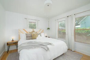 2 quartos, escrivaninha, ferros/tábuas de passar roupa, Wi-Fi