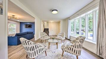 TV connectée, cheminée