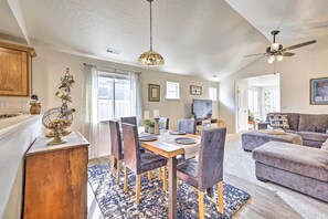 Interior - Prismatic Boise Retreat w/ Fenced Backyard! (Boise)