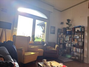 تلفزيون ذكي، شاشة كمبيوتر، طابعة