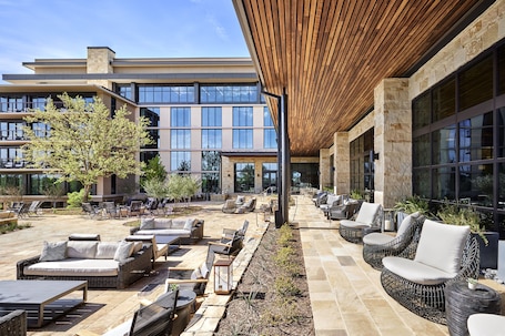 Terrace/patio. Omni PGA Frisco Resort & Spa
