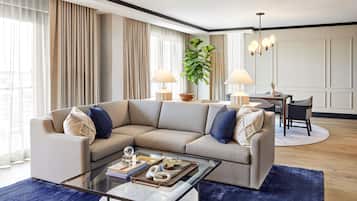 Egyptian cotton sheets, premium bedding, pillowtop beds, in-room safe