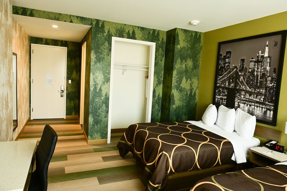 Huone, 2 parisänkyä, tupakointi kielletty