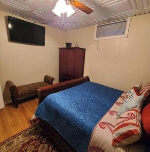 1 bedroom, desk, iron/ironing board, travel cot