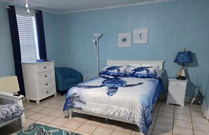 1 室のベッドルーム、デスク、アイロン / アイロン台、WiFi