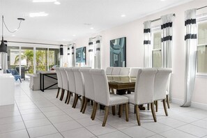 Dining - 10 Bedrooms/ 10 Bathrooms/ Encore (7709 FD) (Kissimmee)