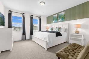10 bedrooms, travel cot, WiFi, bed sheets