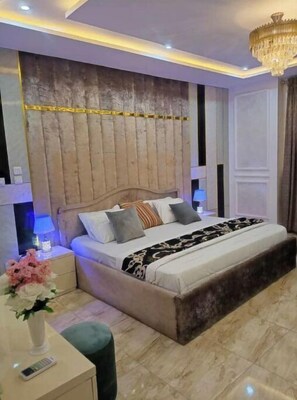 4 Schlafzimmer