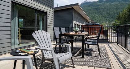 The Mac Shack by Revelstoke Vacations