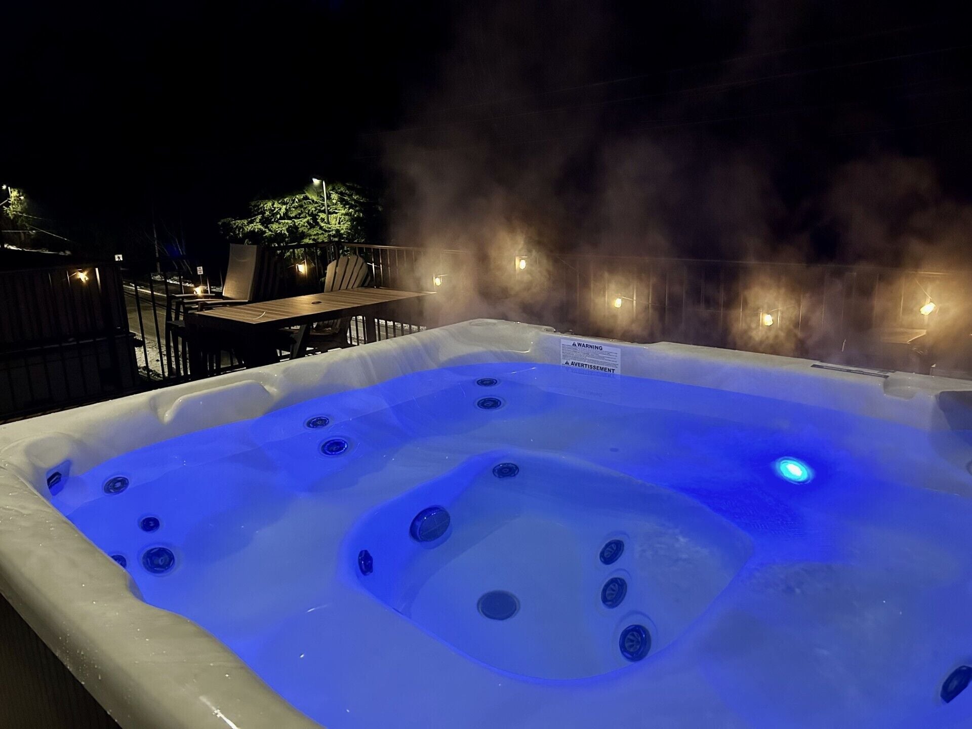 The Mac Shack | Private spa tub