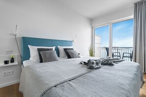 3 bedrooms, iron/ironing board, free WiFi