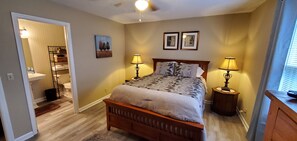 2 dormitorios, tabla de planchar con plancha, wifi gratis y ropa de cama