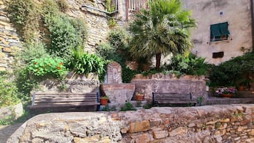 Apartment | Property grounds