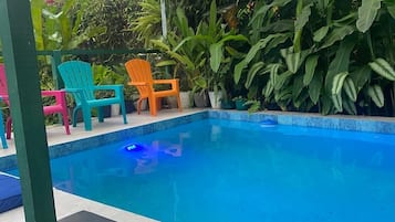 Utomhuspool