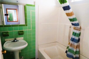 Produtos de toalete grátis, secador de cabelo (mediante solicitação)