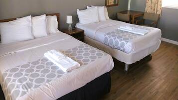 Cofres nos quartos, Wi-Fi de cortesia, roupa de cama