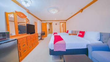 Zimmer, 2 Queen-Betten | Kostenloses WLAN, Bettwäsche