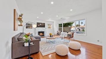 TV connectée, cheminée