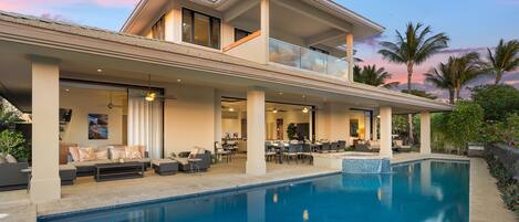 Ulkouima-allas, lämmitetty uima-allas