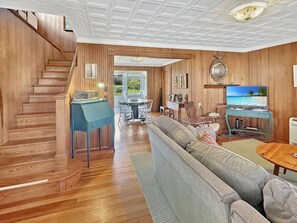 Casa, 2 camas matrimoniales (Cozy Cottage by the Sea) | Área de sala de estar
