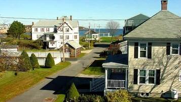 House, 2 Double Beds (Cozy Cottage by the Sea) | Exterior