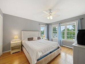 House, Multiple Beds (Beach House) | 3 bedrooms, individually decorated, individually furnished
