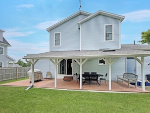 House, Multiple Beds (Beach House) | Outdoor dining - Beach House (York Beach)