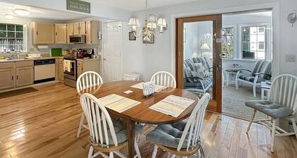 Family Retreat at York Beach