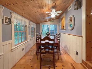 House, Multiple Beds (Dewey Cottage) | Dining - Dewey Cottage (York Beach)
