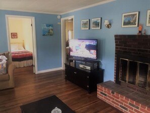 2 habitaciones, decoración personalizada y muebles diferentes 