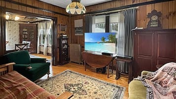 Rumah, 2 Tempat Tidur Queen (Kurtz Cottage) | Area keluarga