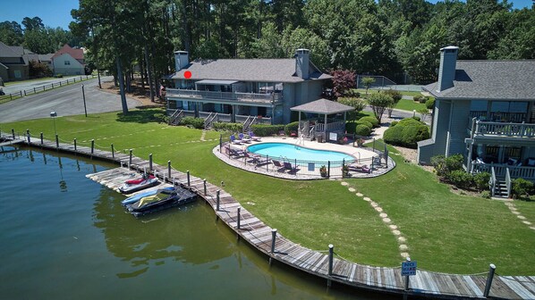 Alberca al aire libre 