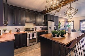 Unclassified image, 2 of 33, button - King Bed | Free Parking | BBQ | Fire pit | Arcade (Pittsburgh)