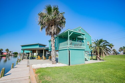 Perfect little Getaway for the fishers and beach goers! 