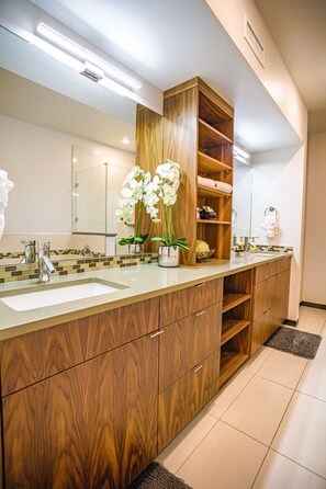 Bathtub, hair dryer, towels, soap