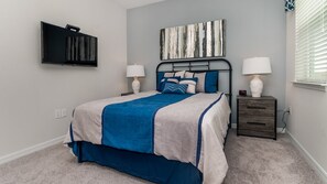 4 habitaciones, escritorio, tabla de planchar con plancha y wifi gratis