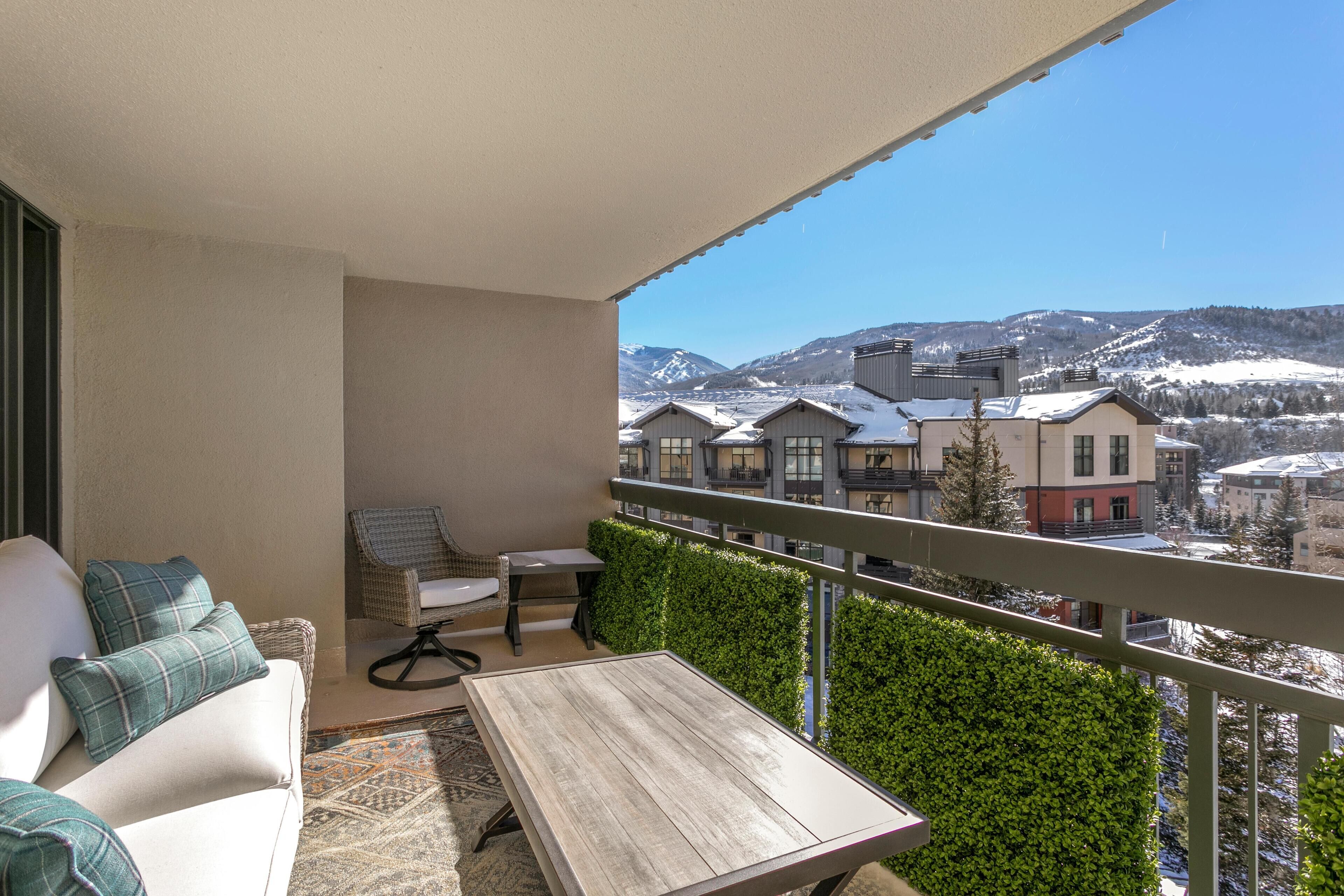 Condo, varias camas (Lodge at 100 W Beaver Creek 605, 4BD ) | Balcón