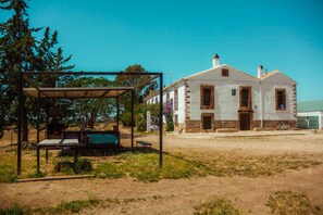 Family Cottage, Multiple Bedrooms, Fireplace | 5 bedrooms, premium bedding, down comforters, free WiFi