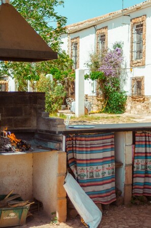 Aire de pique-nique/barbecue