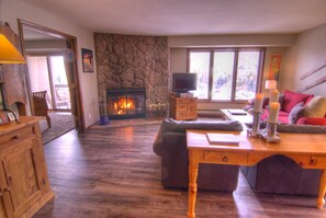 Condo, Multiple Beds (Lodge at 100 W Beaver Creek 607, 3BD ) | Living room - Lodge at 100 W Beaver Creek 607, 3BD Condo in Heart of Avon (Avon)