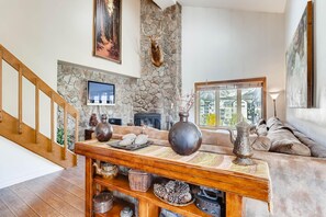 公寓式客房, 多张床 (Lodge at 100 W Beaver Creek 808, 3BD ) | 客厅