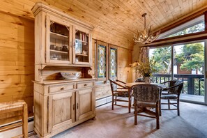 Appartamento, letti multipli (All Seasons C2, 2BD Condo) | Ristoranti