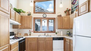 Unclassified image, 2 of 15, button - Chamonix 2BD Private Home (Vail)