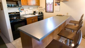 Condo, 1 King Bed with Sofa bed (Homestake B312, 1BD loft Vail vacatio) | Private kitchen - Homestake B312, 1BD Loft Vail Vacation Condo (Vail)