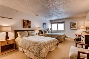 Room - Evergreen 503, 2BD Condo Between Vail & Lionshead (Vail)