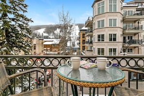 House, Multiple Beds (Lifthouse 314, Studio Condo) | Balcony