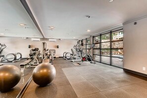 公寓客房, 1 張特大雙人床和 1 張沙發床 (Northwoods A105, 2BD Condo) | 健身設施