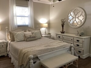 2 Schlafzimmer, Bügeleisen/Bügelbrett, Reisekinderbett, kostenloses WLAN