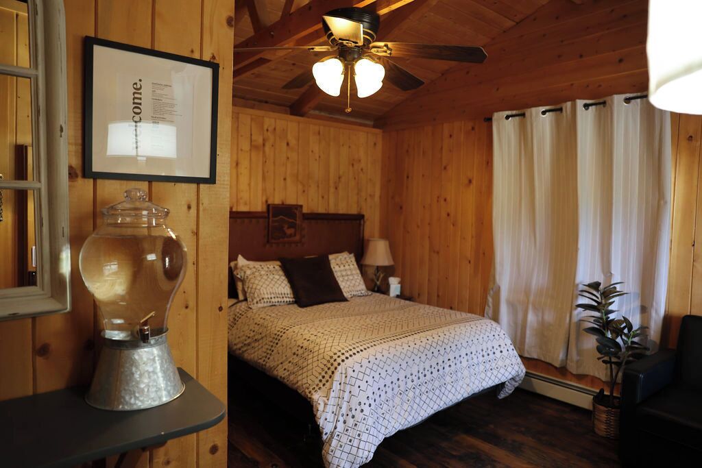 10 間睡房、Wi-Fi、方便輪椅出入