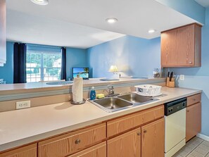 House, 2 Bedrooms | Private kitchen | Oven - Wells Rested - W579 Unit B Downstairs by Getaway (Wells)